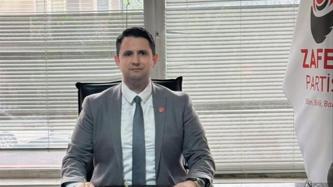 Manisa'da Zafer Partisi Teşkilatında Yaklaşık 150 Kişi İstifa Etti
