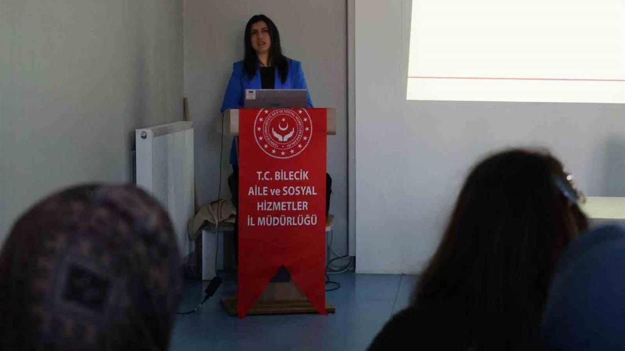 Bilecik'te Kadına Yönelik Şiddetle Mücadele İçin Farkındalık Seminerleri Düzenlendi
