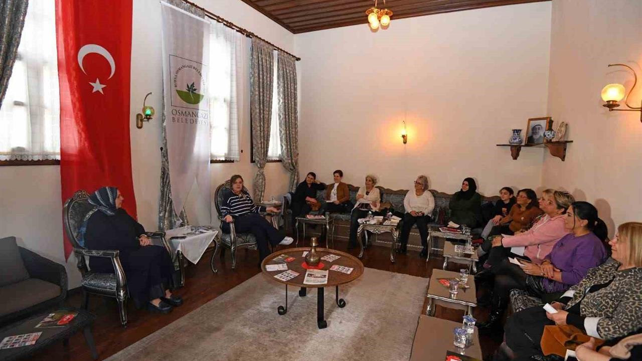 Bursa Osmangazi'de Gerçekleşen Kolektif Okuma Etkinliği, Oya Baydar'ın Eseri Üzerineydi