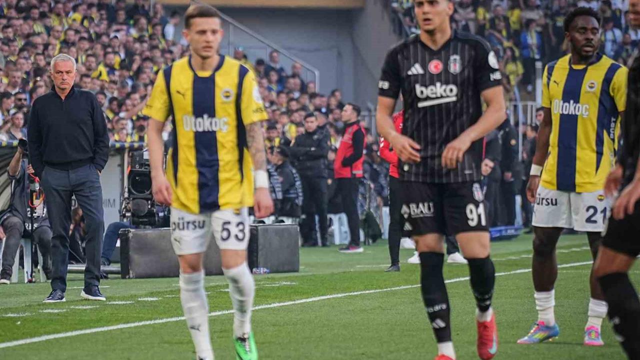 Fenerbahçe, Beşiktaş'a Karşı Yabancı Teknik Adamlarla 10 Yıldır Başarısız