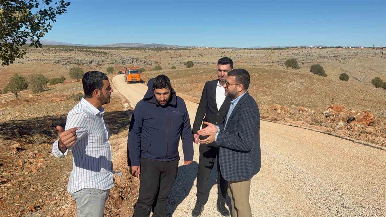 Diyarbakır Eğil'de Ulaşım Konforu Artıyor, 2700 Metrelik Asfalt Çalışması Tamamlandı