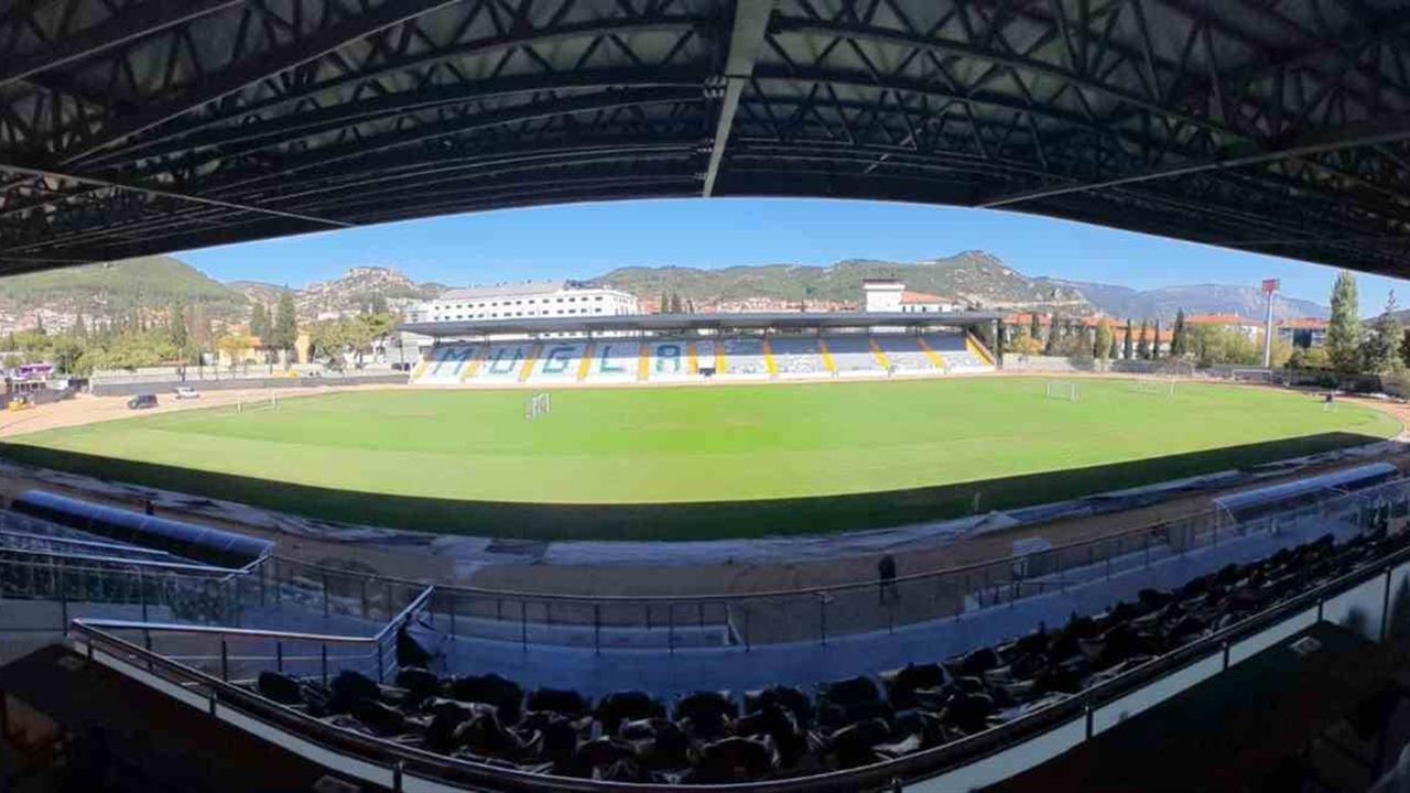 Muğla Merkez’de Atatürk Stadyumu 18 Yıl Sonra Yeniden Açılıyor