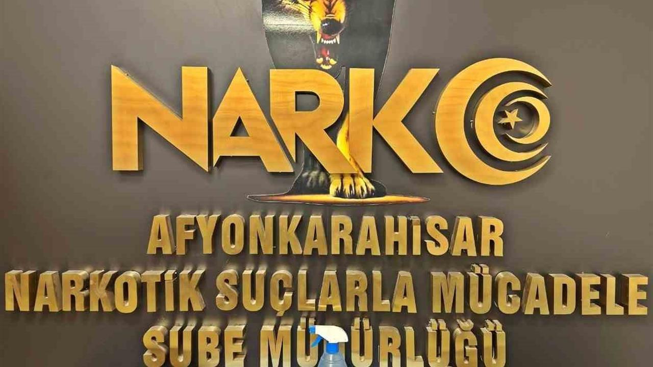 Afyonkarahisar'da Uyuşturucu Satıcılarına Yönelik Operasyonda 3 Kişi Tutuklandı