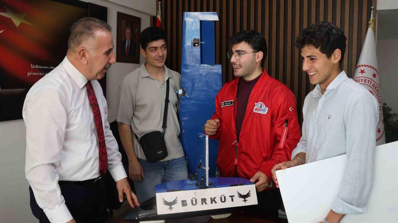 Aydın'da ZADA Savaşan İHA Takımı, Teknofest 2025’te Türkiye 4.’sü oldu