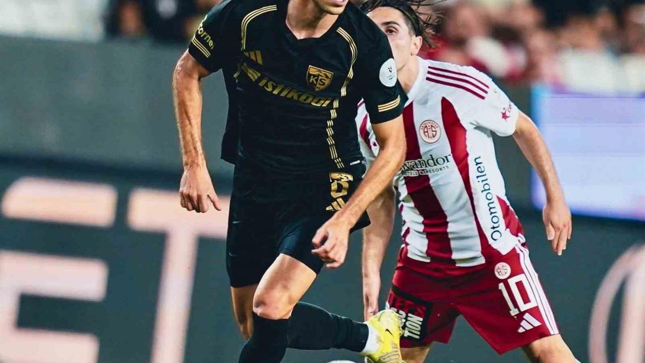 Kayserispor'dan Benes'e 2 Maç Ceza Verildi