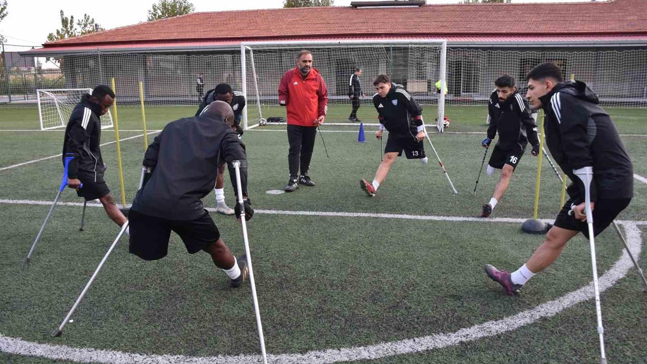 Gaziantep Şahinbey Ampute Futbol Takımı Yeni Sezona Hazırlanıyor