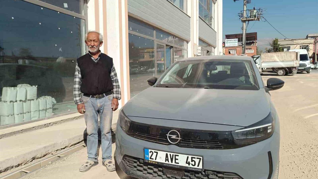 Kahramanmaraş'ta Şüpheli Bomba Düzeneği Nedeniyle Araç Zarar Gördü