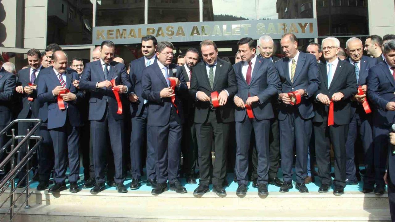 İzmir Kemalpaşa'da Yeni Adalet Sarayı Açılışı Gerçekleşti