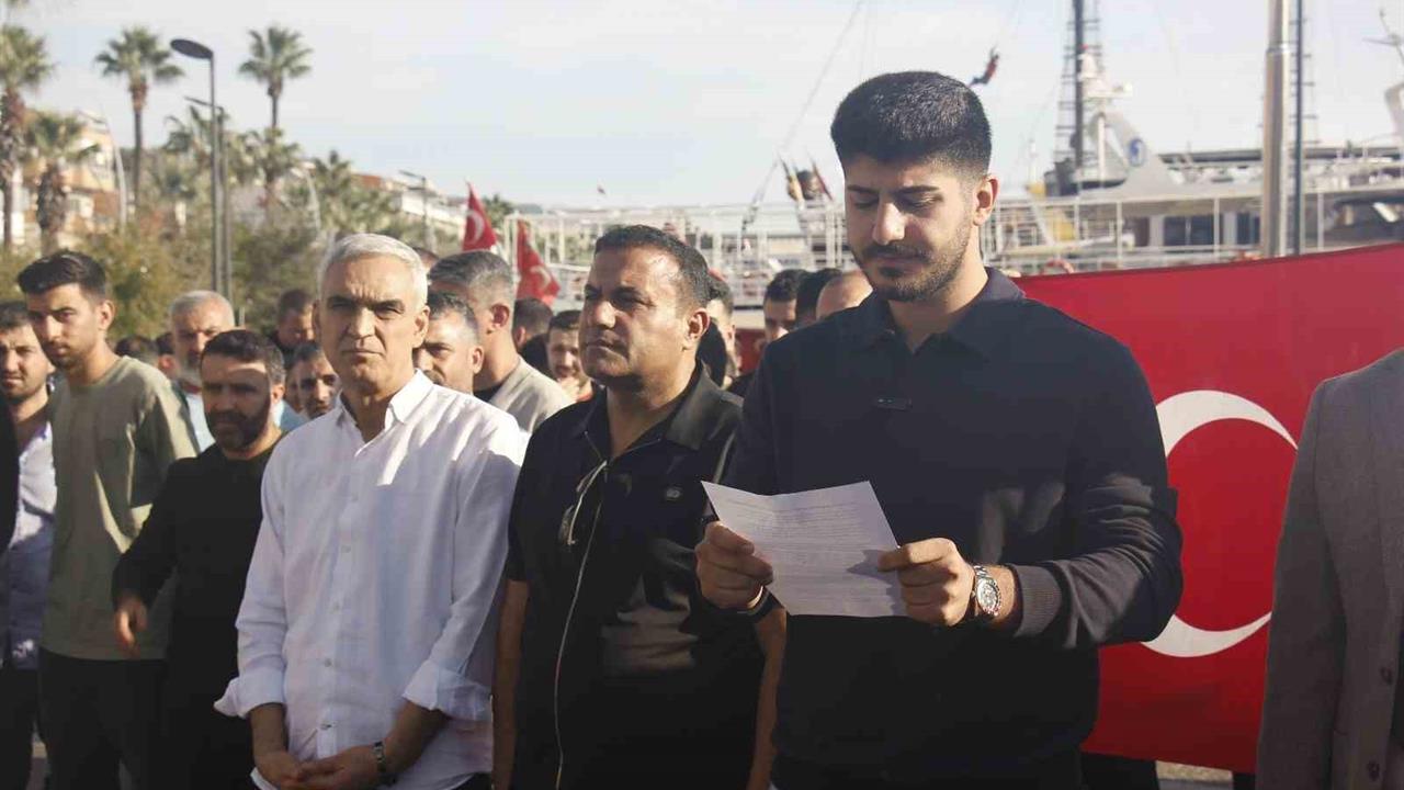 Marmaris Kapalı Çarşı Esnafı Üst Yapının Kaldırılmasına Karşı Eylem Düzenledi