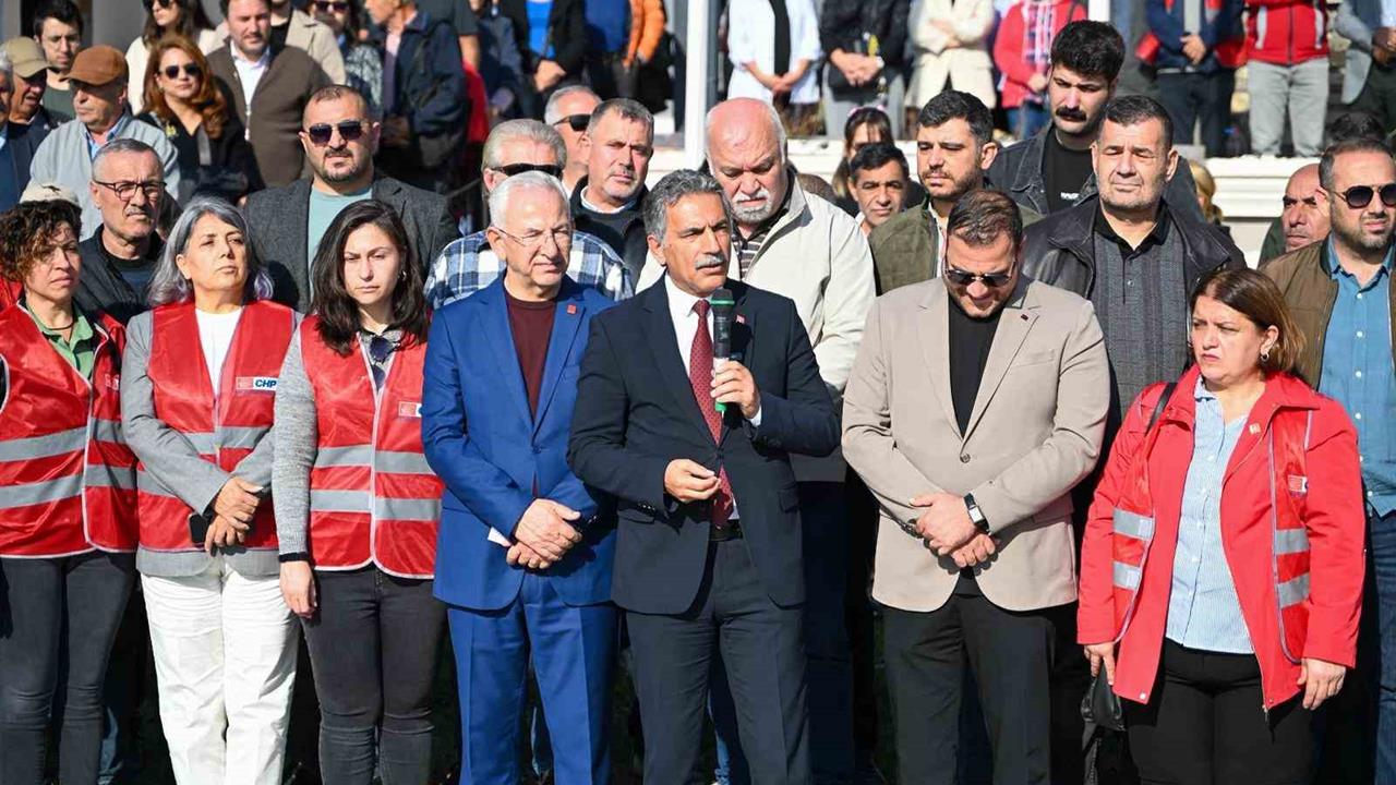 Gemlik'te Durdurulan Kafe İnşaatı Hakkında Tartışmalar Yaşanıyor