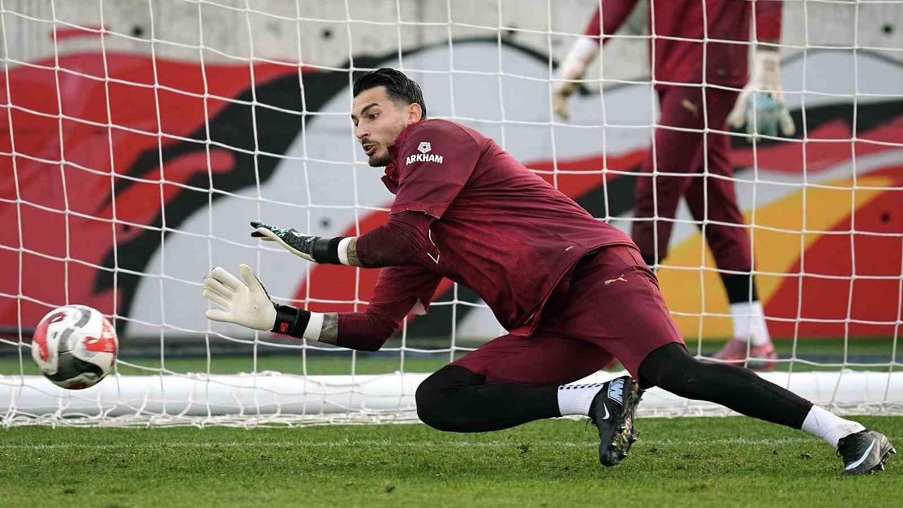 Galatasaray, Trabzonspor ile Yapacağı Maç İçin Hazırlıklarını Tamamladı