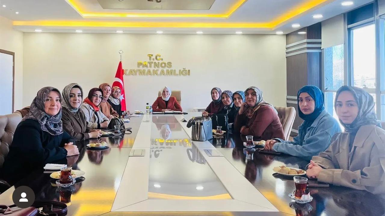 Ağrı Patnos'ta ADEM Merkezlerinde Açılacak Kurslar İçin Toplantı Yapıldı