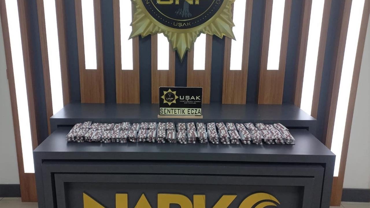 Uşak Merkez'de Narkotik Operasyonu Sonucu 4 Kişi Tutuklandı