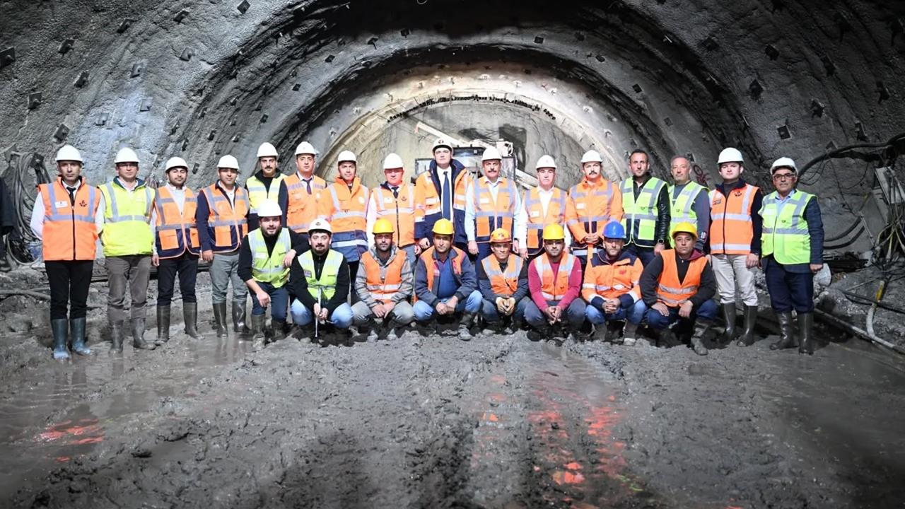 Erzurum'da Kop Dağı Tüneli 2027 Yılında Işık Görmesi Hedefleniyor