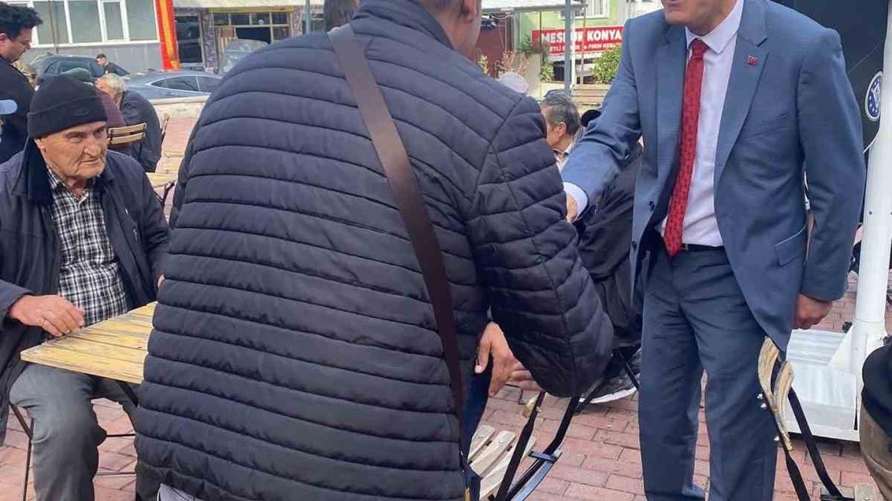 Kütahya'da Başkan Kahveci, Vatandaşların Memnuniyetine Önem Verdiklerini Açıkladı