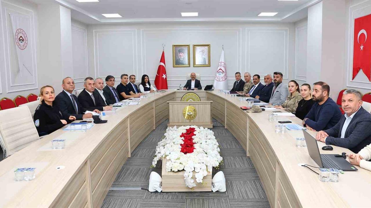 Adıyaman'da Uyuşturucu ile Mücadelede "Uzat Elini Projesi" Toplantısı Yapıldı