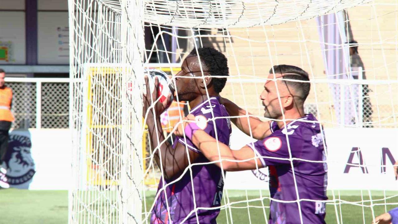 Ankara Keçiörengücü, Sarıyer'i 3-0 Mağlup Etti