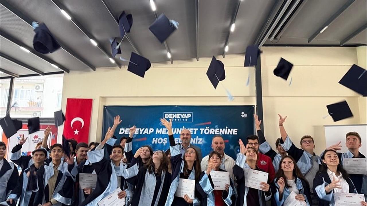 Aydın'da Deneyap Teknoloji Atölyesi'nde 59 Genç Mucit Mezuniyet Heyecanı Yaşadı
