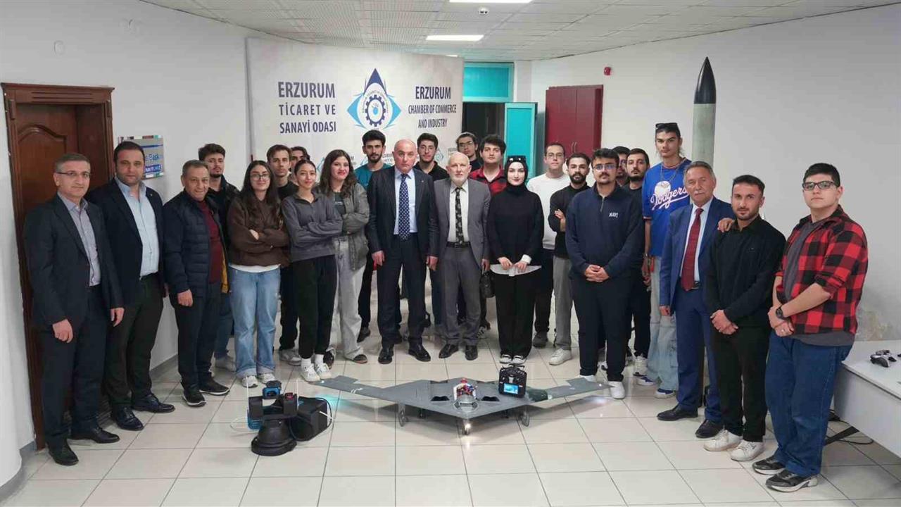 Erzurum'da Kayra Multidisipliner Çalışma Kulübü, ETSO'da Projelerini Tanıttı
