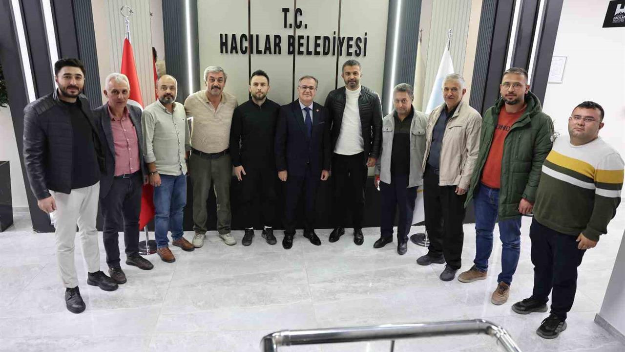 Kayseri Hacılar Erciyesspor'un Yeni Teknik Direktörü Bekir Barış Cihan Oldu