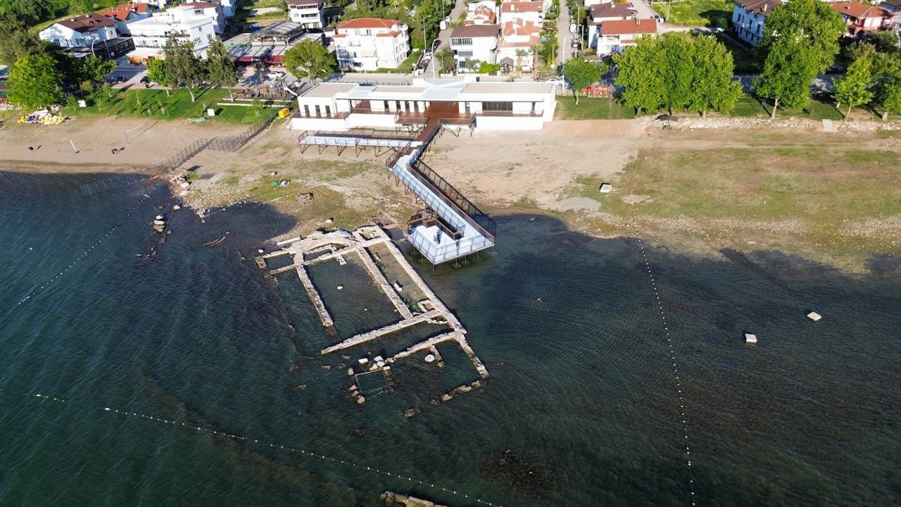 Bursa İznik'te Bulunan Bazilikada 2 Bin Yıllık Beddua Dikkat Çekti