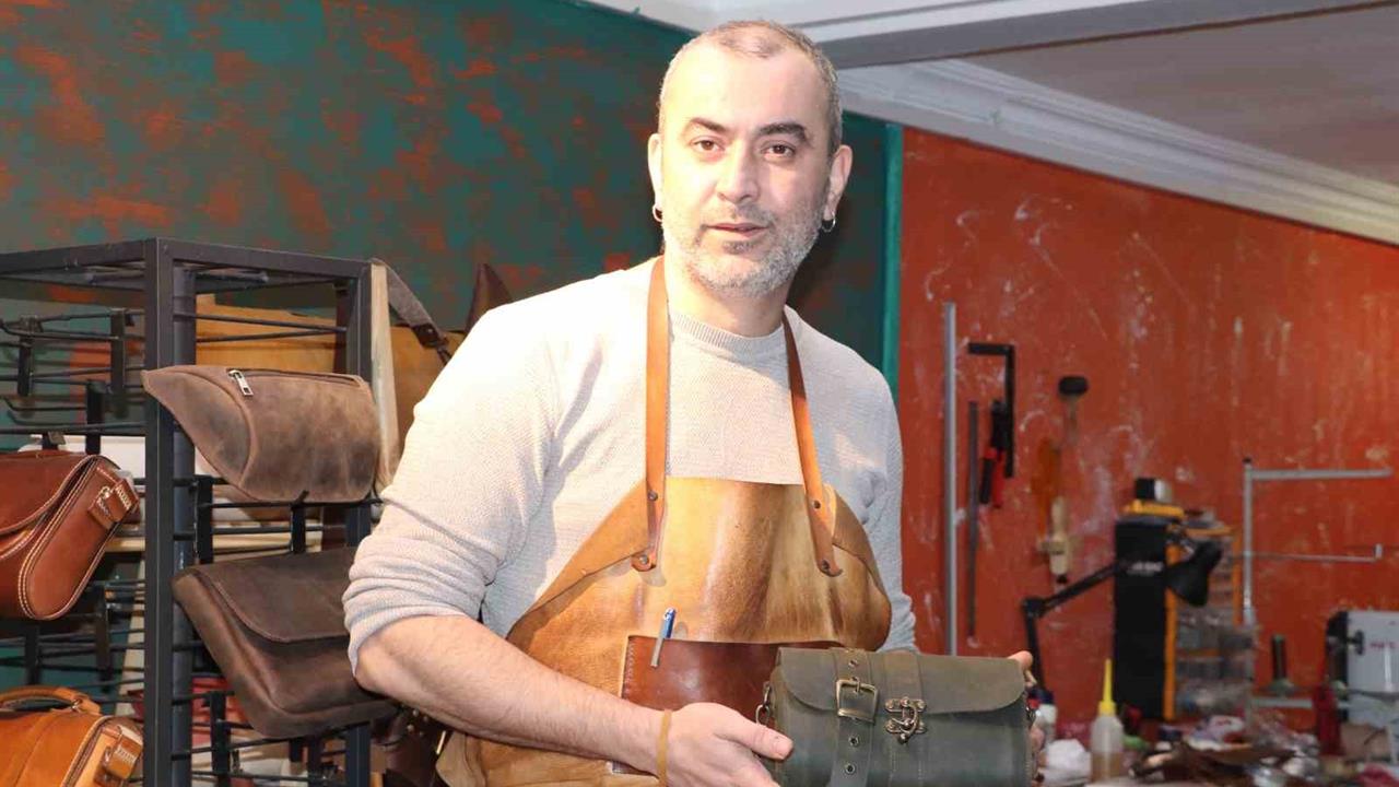 Eskişehir'de Deri Atölyesi Açarak Huzuru Bulan Girişimci