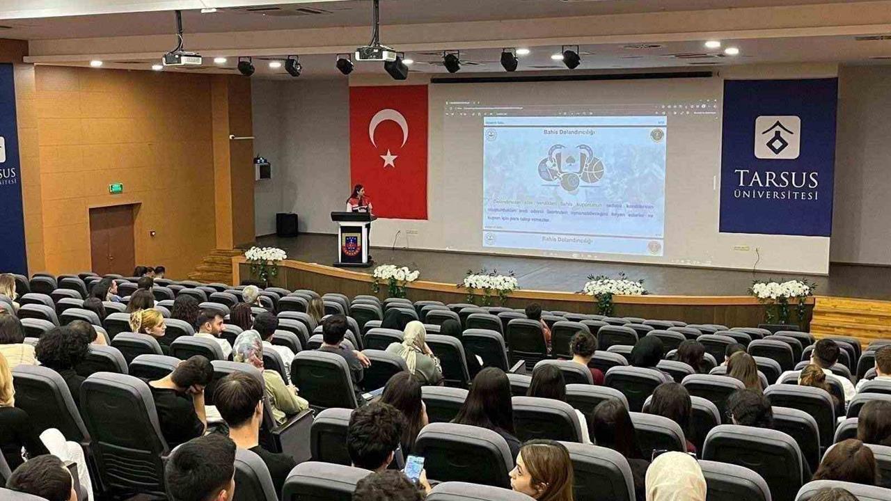 Mersin Tarsus Üniversitesi'nde Siber Farkındalık Eğitimi Düzenlendi
