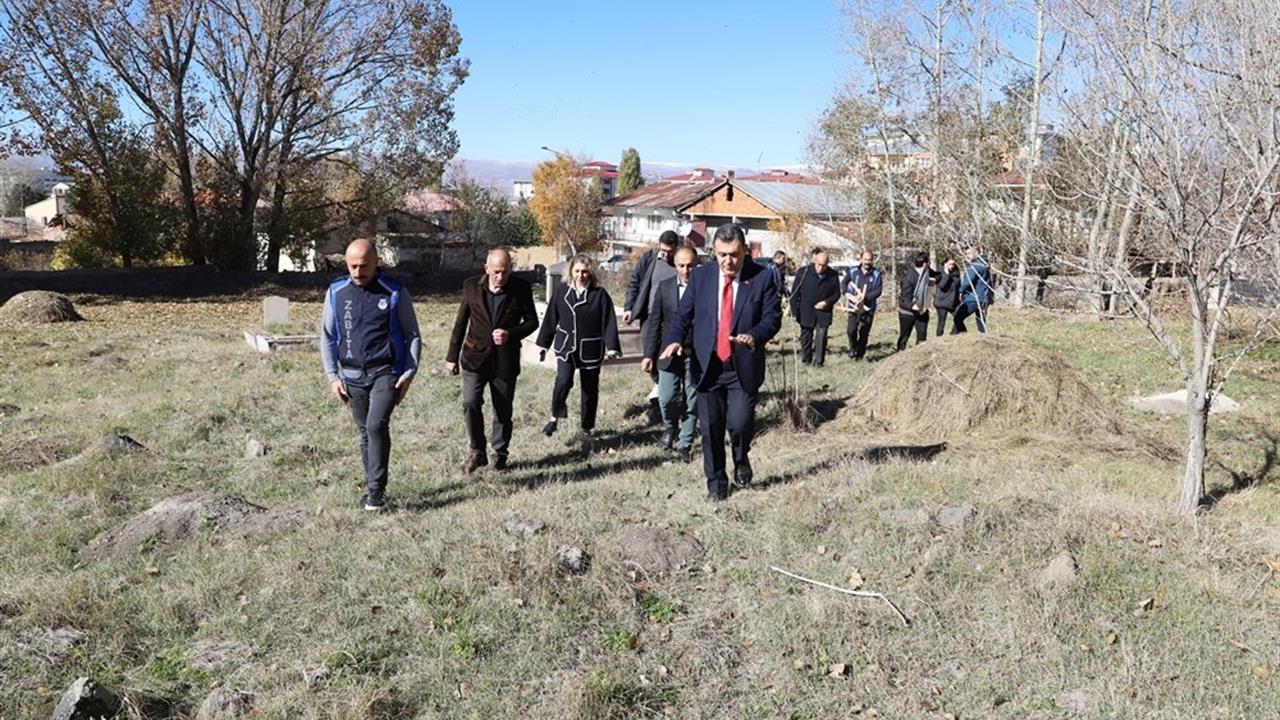 Ardahan'da Başkan Demir, Taziye Evi Projesi Hakkında Bilgi Verdi