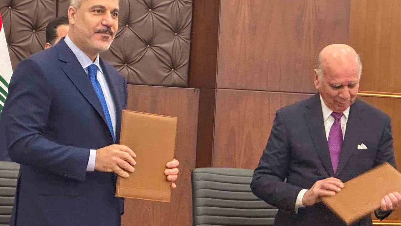 Dışişleri Bakanı Hakan Fidan, Bağdat'ta Irak Başbakanı ile Görüştü