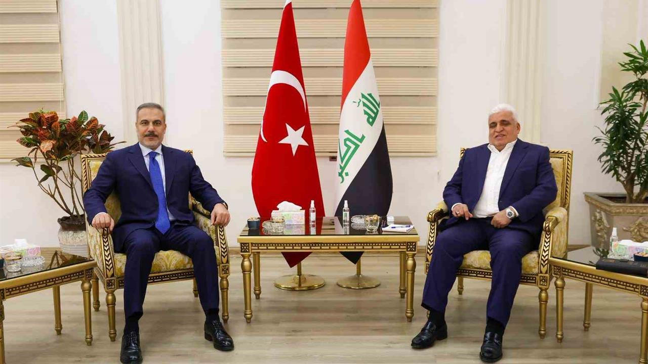 Hakan Fidan, Bağdat'ta Haşdi Şabi Komisyonu Başkanı Feyyad ile Görüştü