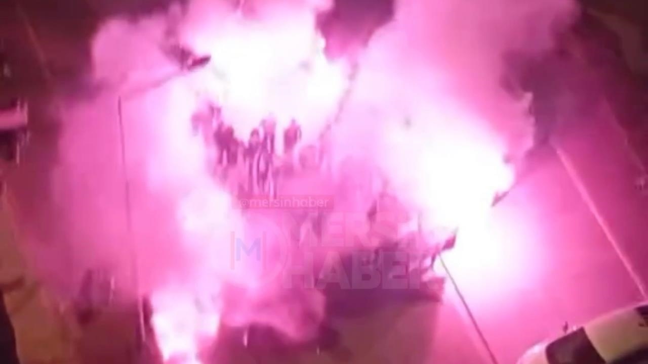 Pozcu'da Toplanan Taraftar Topluluğu!