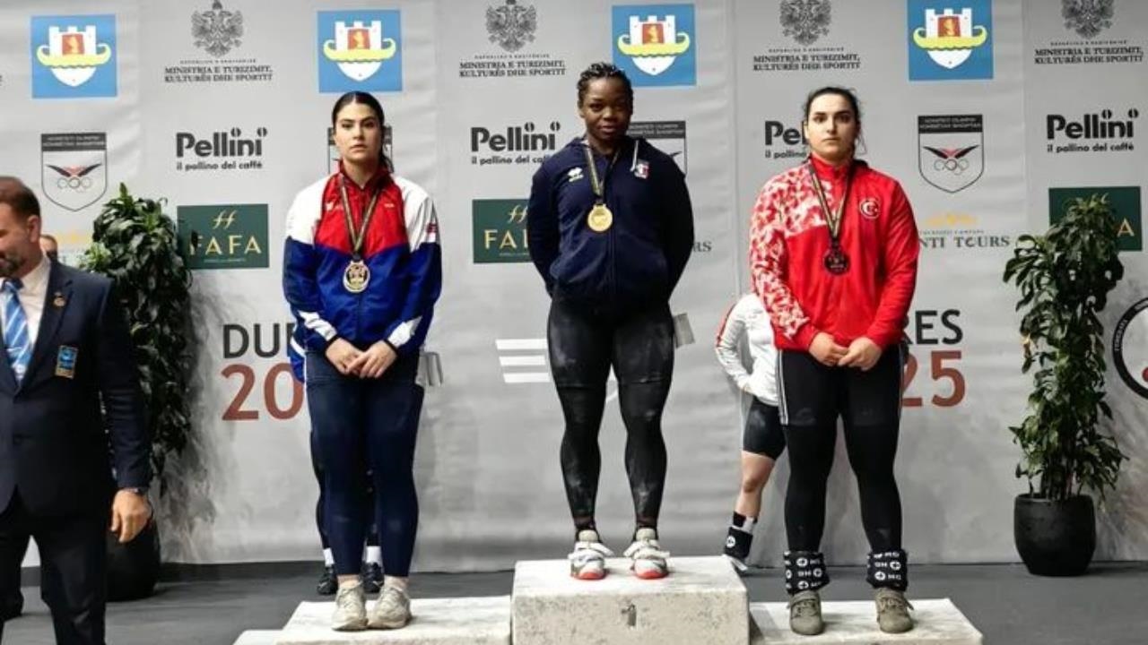 Halter'de 1 Bronz Daha.Geldi