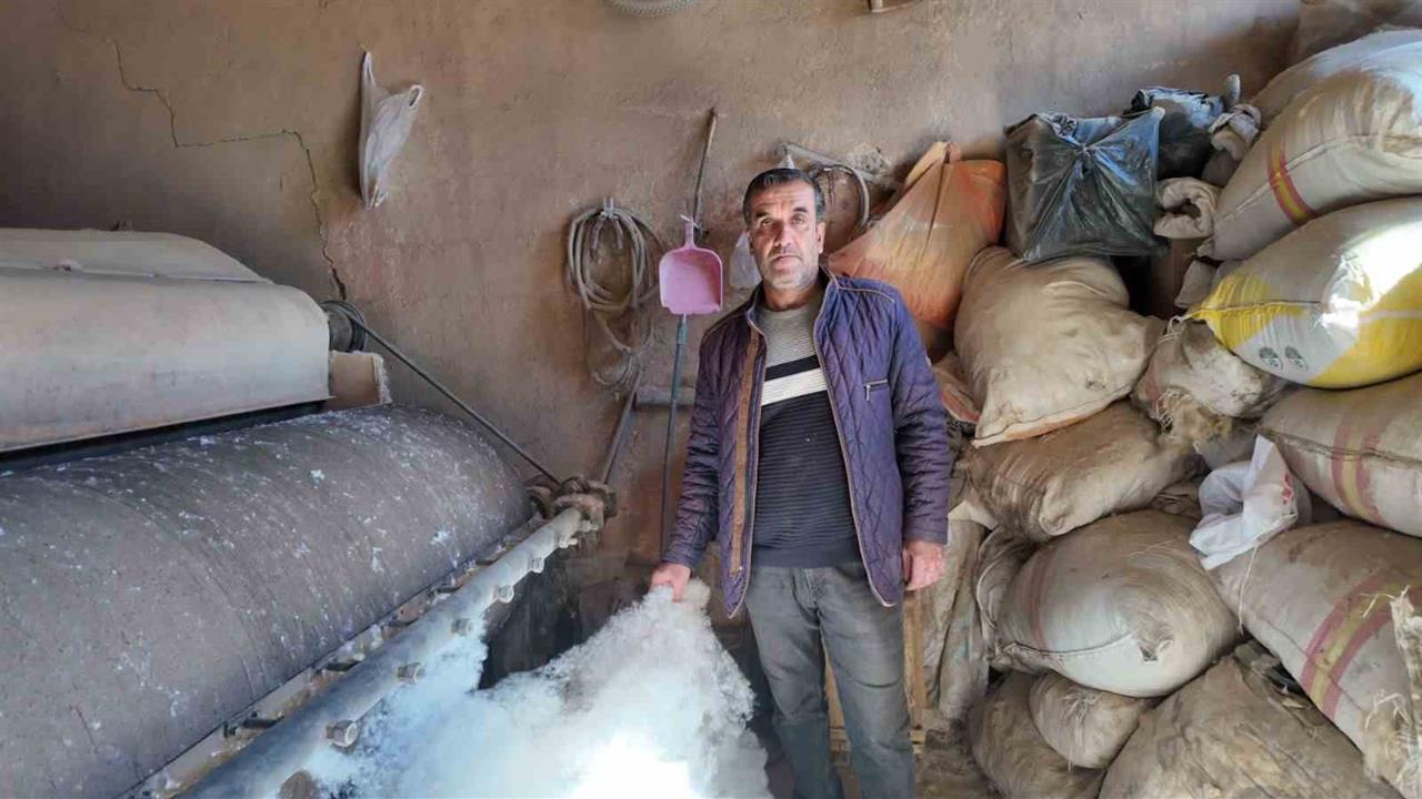 Siirt'te Tiftik Atölyesini Yün Atölyesine Dönüştüren Abdullah Aydın, 30 Yıldır Hizmet Veriyor