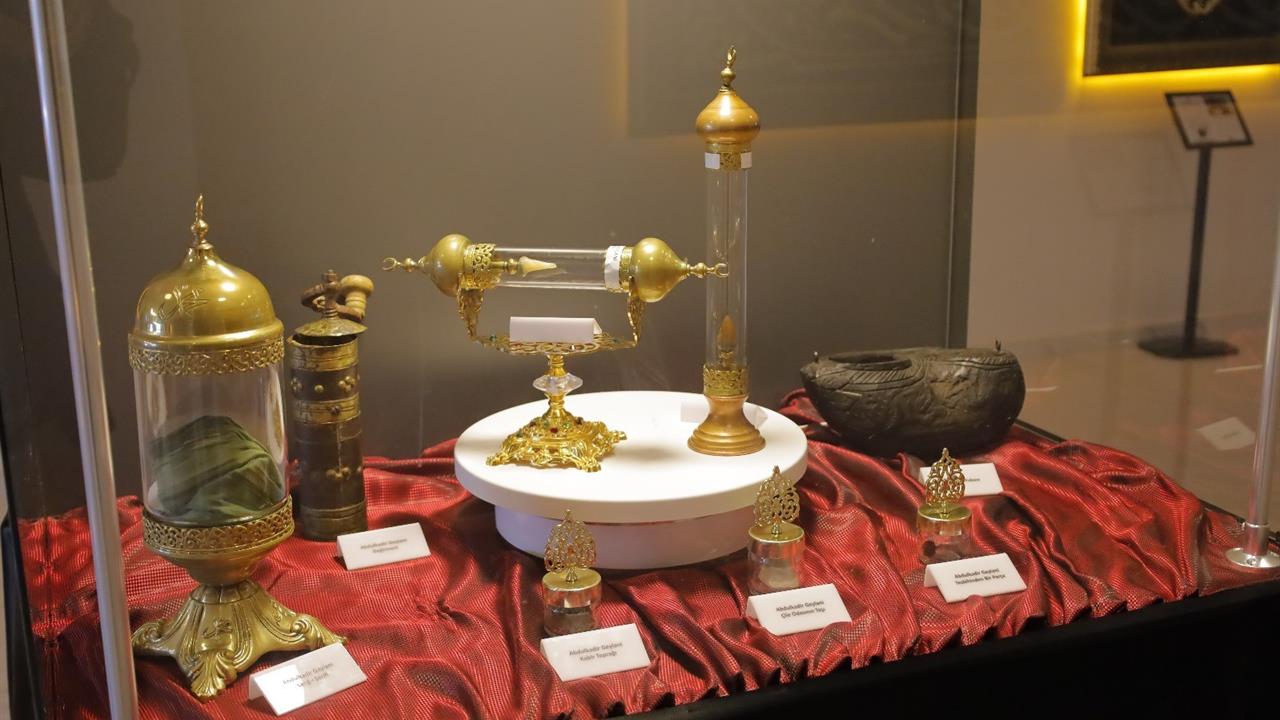 Denizli'de Gerçekleşen Mukaddes Emanetler Sergisi Büyük İlgi Gördü