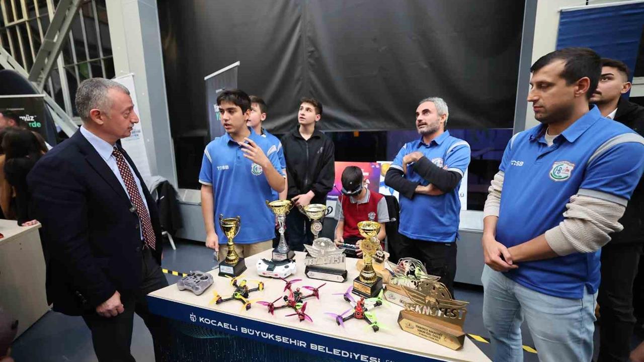 Kocaeli'nde Teknoloji Takımlarına Verilen Destek 20 Milyon Liraya Çıkarıldı
