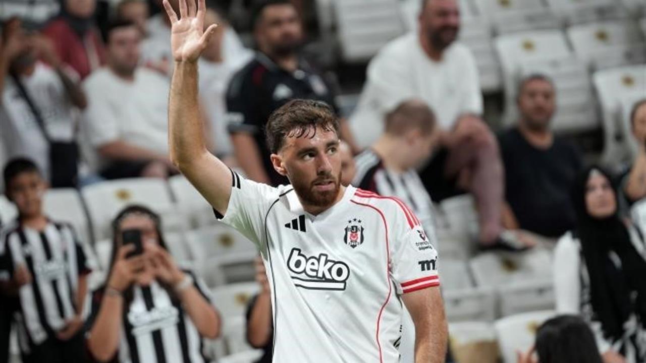 İstanbul Beşiktaş'ta Orkun Kökçü, Kırmızı Kartlarla Dikkat Çekiyor