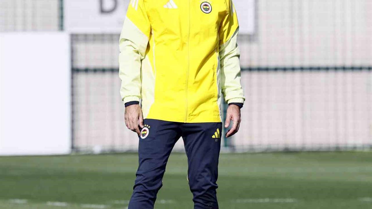 Fenerbahçe, İstanbul'da Viktoria Plzen ile yapacağı maç için hazırlıklarına başladı