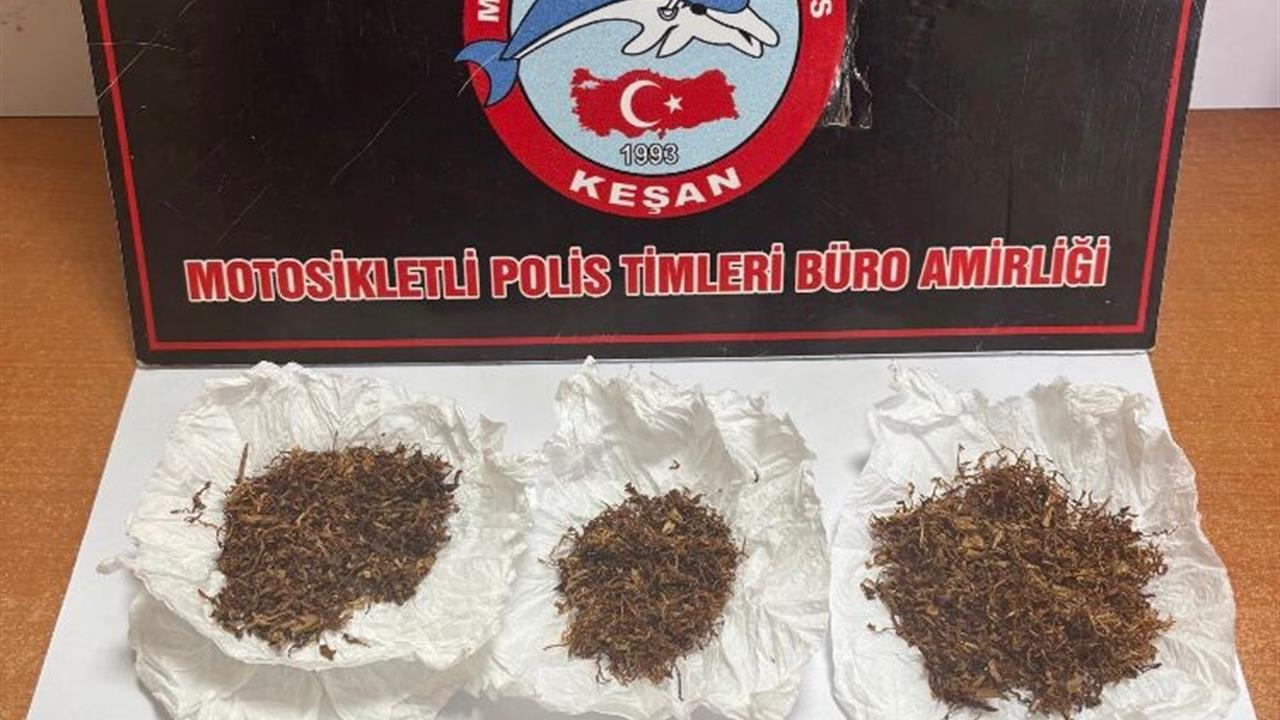 Edirne Keşan'da Yapılan Uyuşturucu Denetiminde 4 Şüpheli Gözaltına Alındı