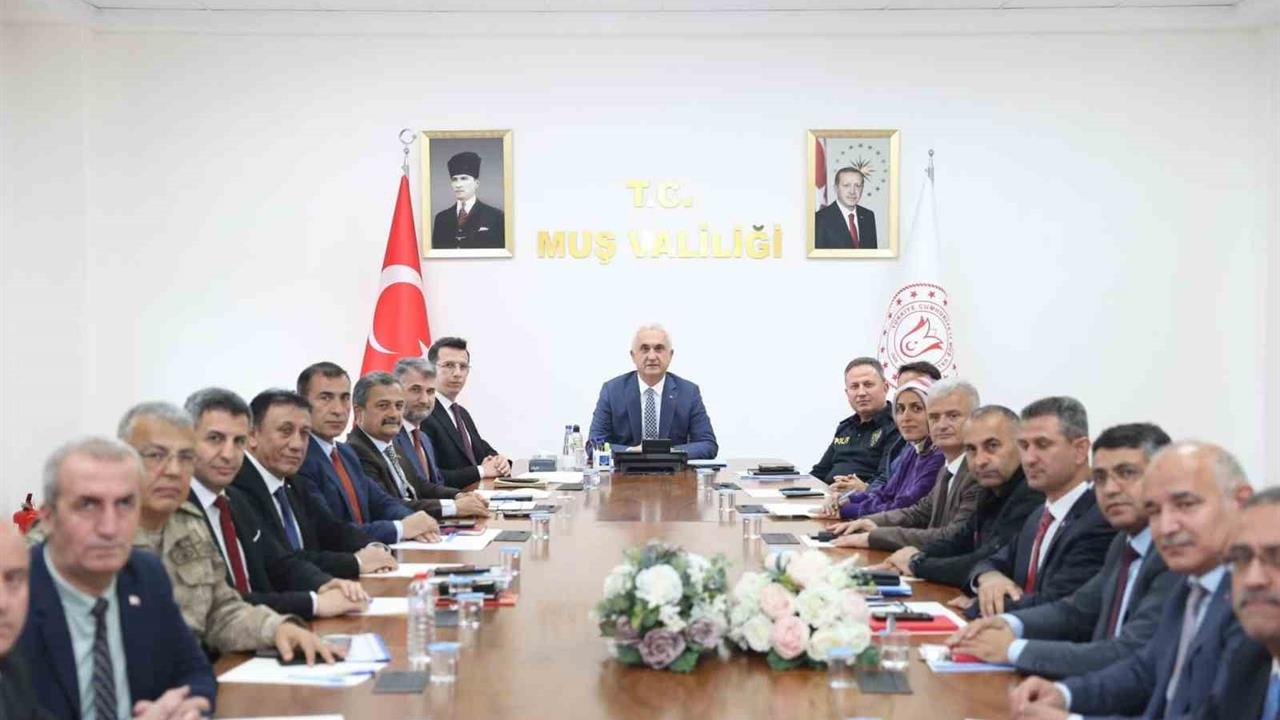 Muş'ta "Ailenin Korunması ve Kadının Güçlendirilmesi" Toplantısı Gerçekleştirildi