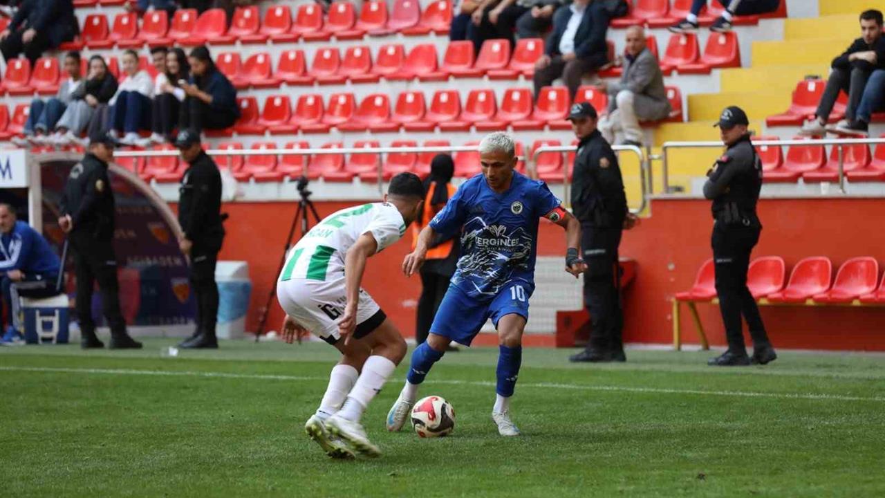 Kayseri Erciyes'te Erciyes 38 FK, 12 Bingölspor ile 1-1 Berabere Kaldı