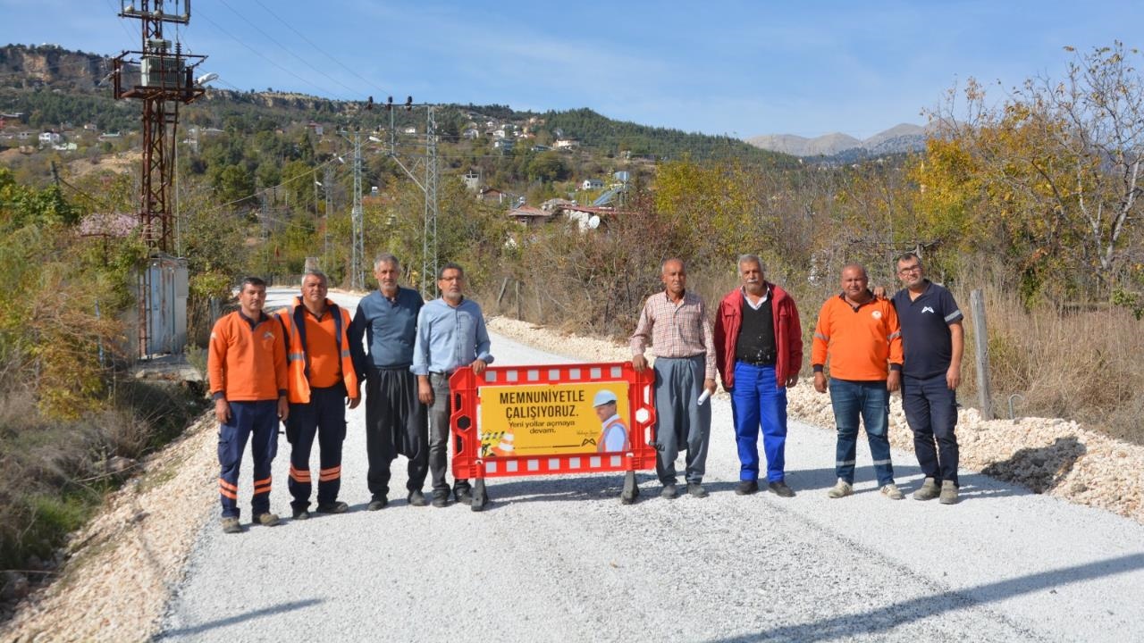 Mersin Büyükşehir’den Çamlıyayla Fakılar’da Asfalt Çalışması