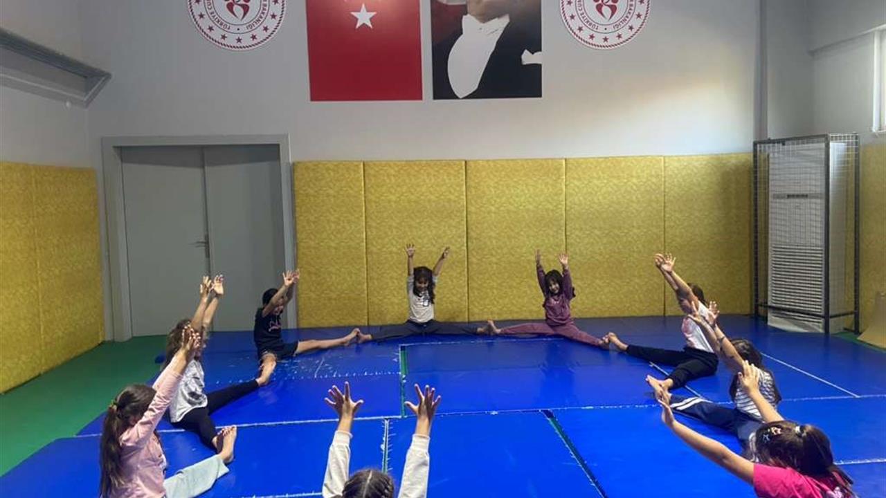 Aydın'da GSB Spor Okulları, Gençlere Spor Yapmayı Sevdiriyor