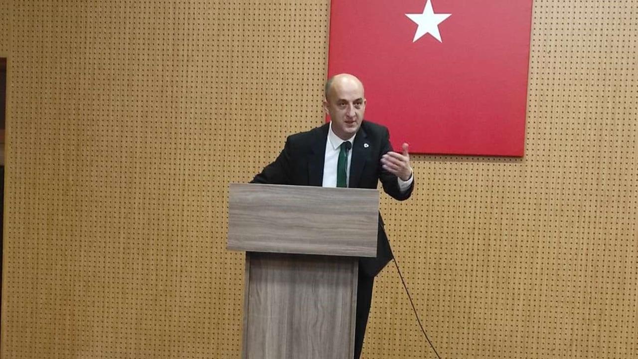 Kütahya Hisarcık'ta İlçe Milli Eğitim Müdürü Hasan Kilitci, Eğitimde Kaliteyi Arttırmanın Önemine Dikkat Çekti