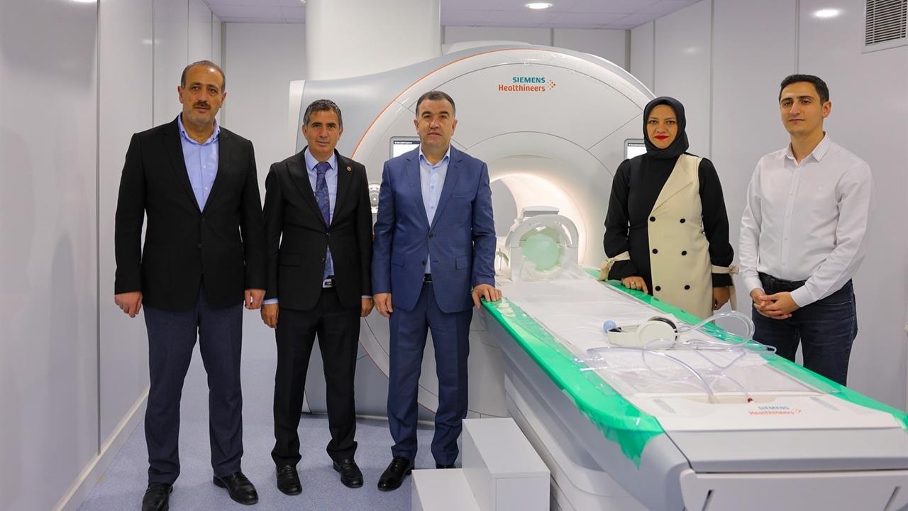 Bayburt Merkez'de Son Teknoloji MR Cihazı Hizmete Açıldı