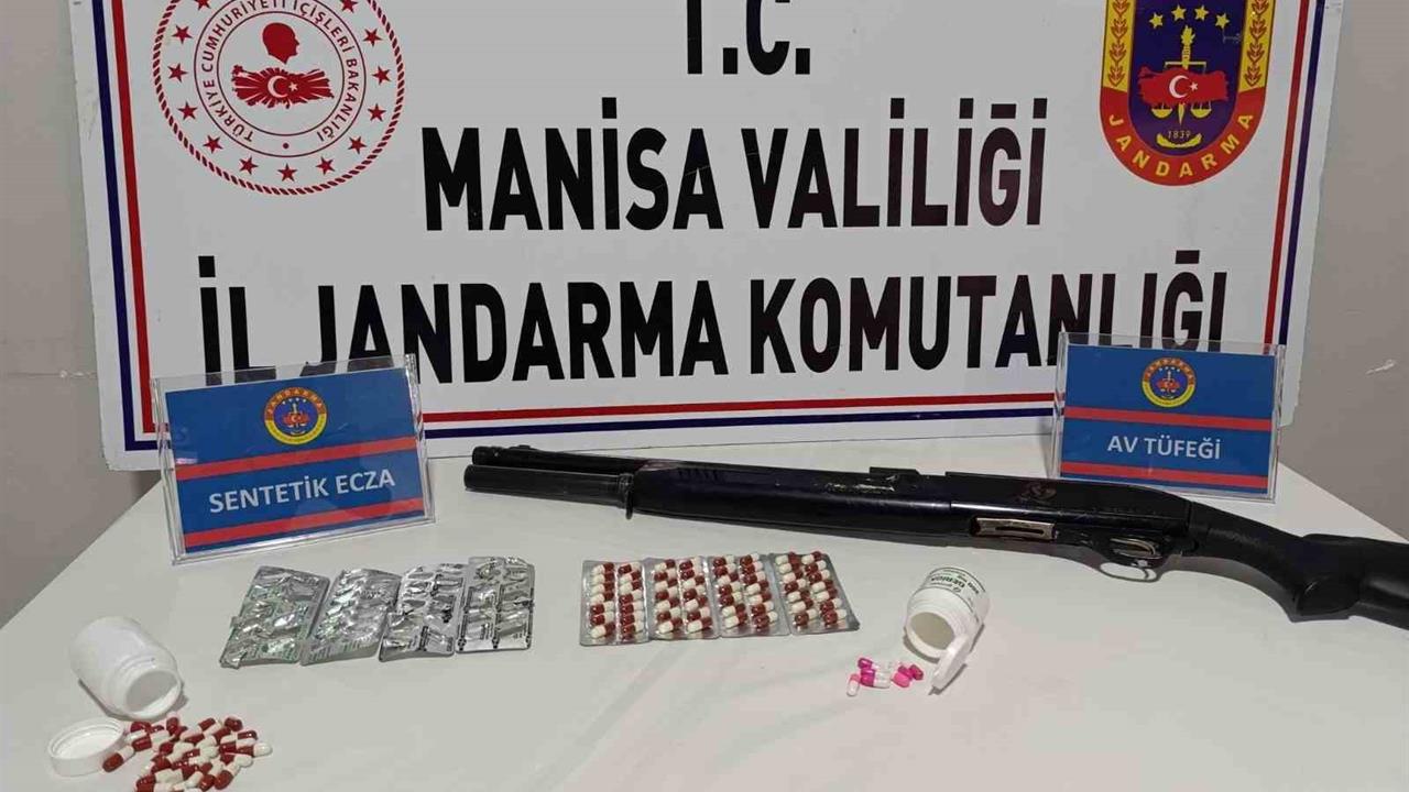 Manisa Salihli'de Jandarma Ekiplerince Uyuşturucu Operasyonu Yapıldı