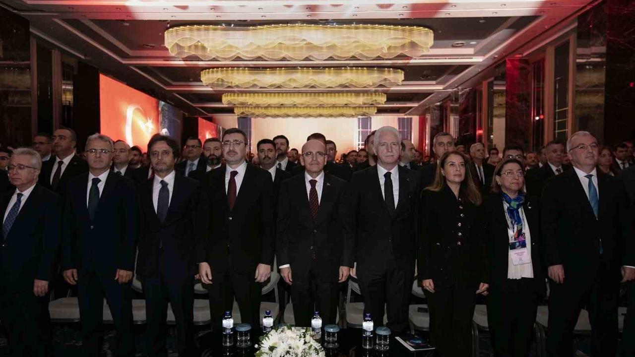 İstanbul'da Bakan Şimşek, Sermaye Piyasaları Ağırlıklı Finans Modeline Geçiş Yapmak İstiyoruz Dedi