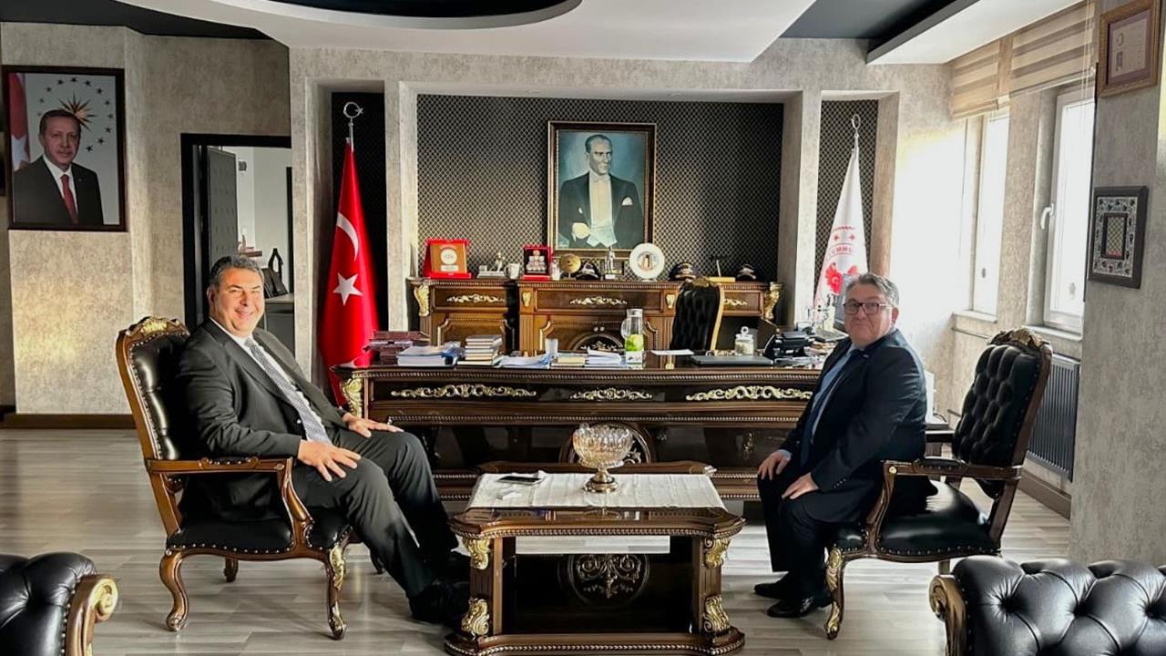 Zonguldak Karadeniz Ereğli'de Rektör Özölçer, Kaymakam Yılmaz'ı Ziyaret Etti