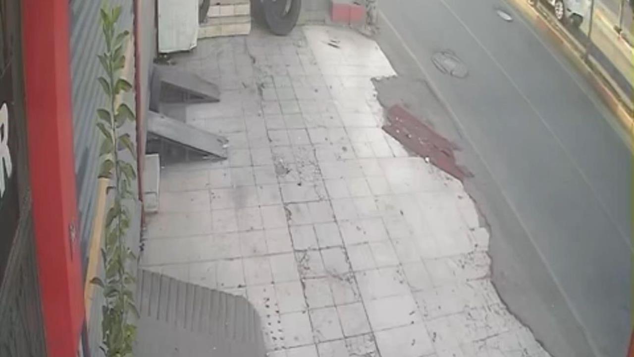 Siirt Merkez'de Araç Çarpması Sonucu Genç Kız Yaralandı