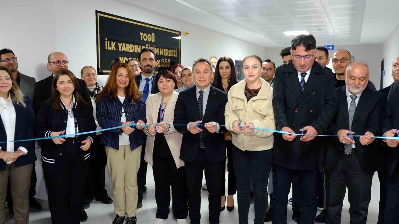 Tokat Gaziosmanpaşa Üniversitesi'nde Yeni İlkyardım Eğitim Merkezi Hizmete Girdi