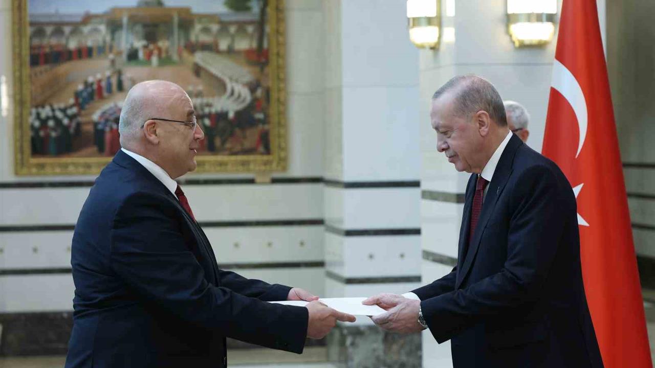 Cumhurbaşkanı Erdoğan, 5 Ülkenin Büyükelçisini Kabul Etti